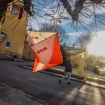 Jogo de orientação por equipas em qualquer local de Portugal, utilizando carta militar para desafios de navegação e estratégia ao ar livre.